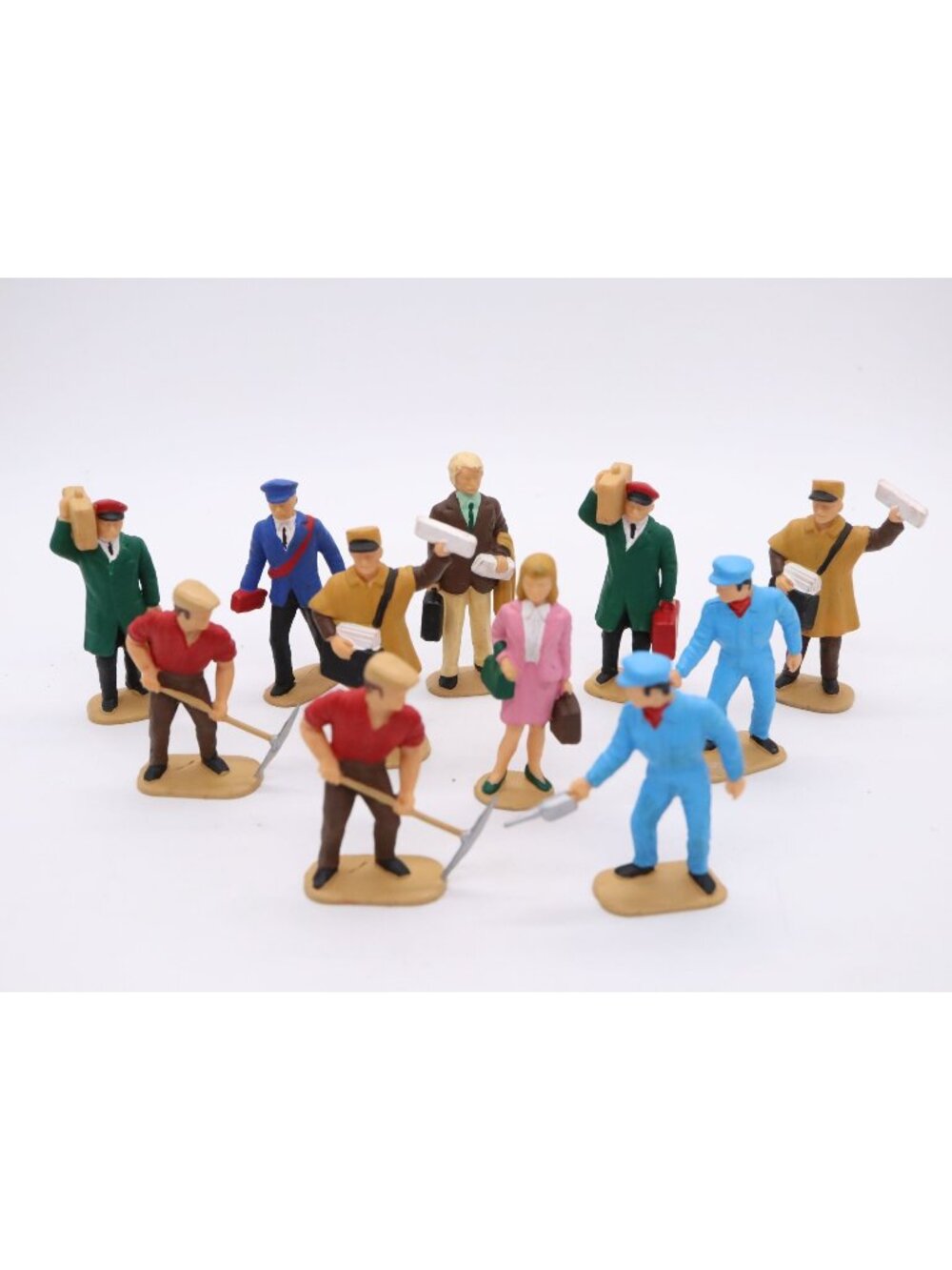 Lot of 11 LGB Figures G-Scale Vintage Some Duplicates